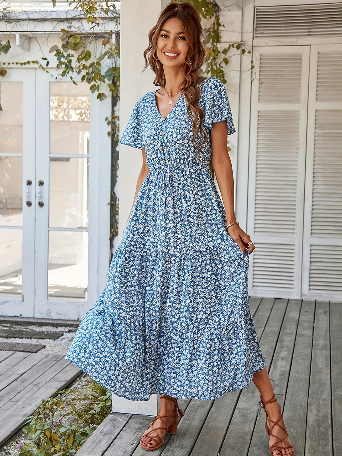 Long Floral Maxi Dress – Flowy V-Neck Dress with Side Slit